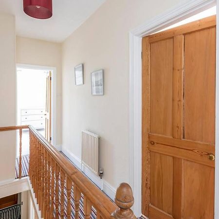 Spacious House - 2 Double Rooms - Street Parking - Garden Μπαθ Εξωτερικό φωτογραφία