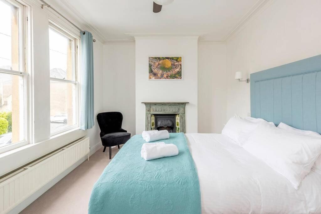 Spacious House - 2 Double Rooms - Street Parking - Garden Μπαθ Εξωτερικό φωτογραφία