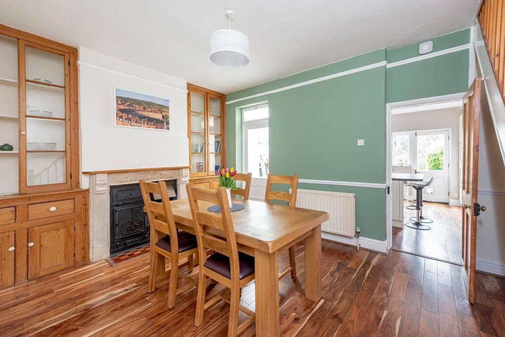 Spacious House - 2 Double Rooms - Street Parking - Garden Μπαθ Εξωτερικό φωτογραφία